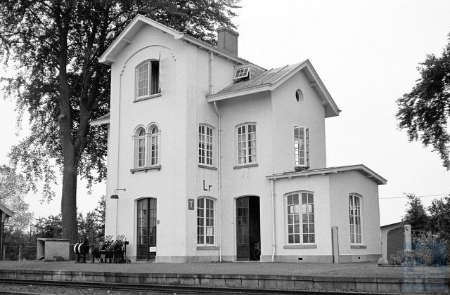 station Laren- Almen