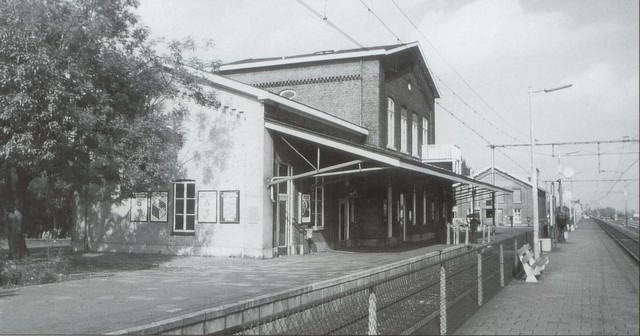 station Zaltbommel